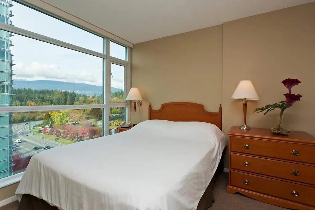 Lord Stanley Suites On The Park Ванкувер 3*,  Канада