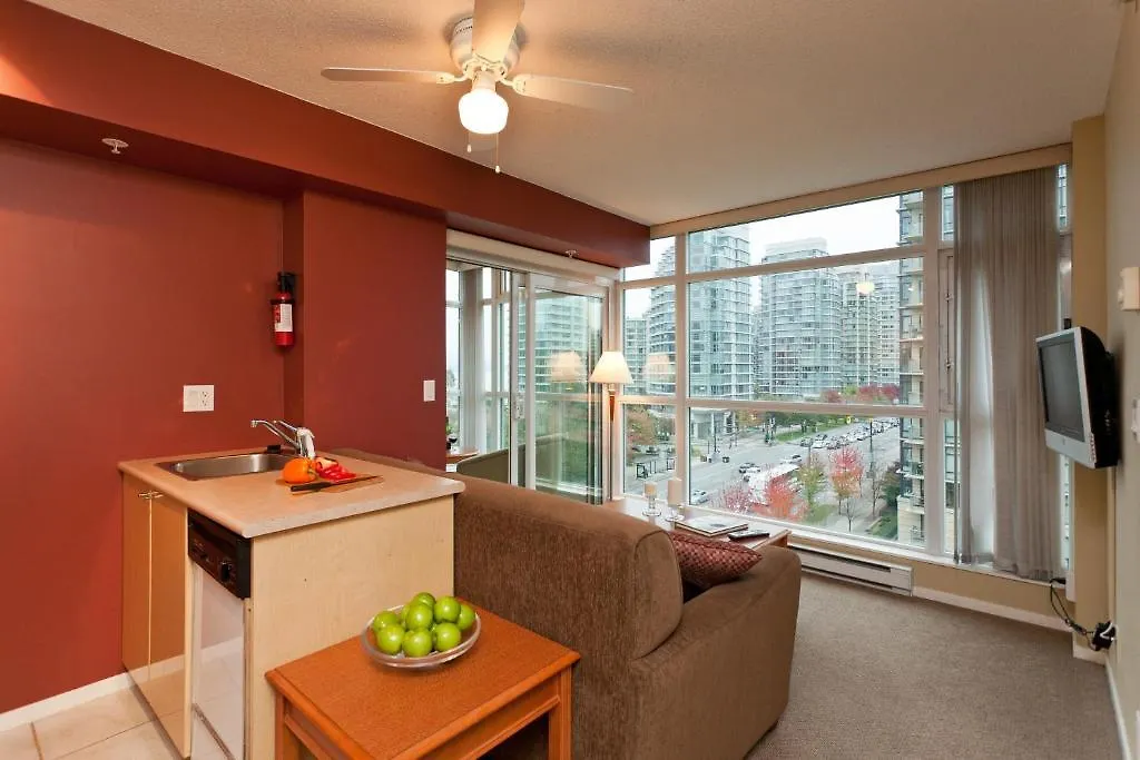 Апарт-отель Lord Stanley Suites On The Park Ванкувер
